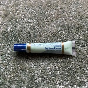 Senegence color corrector